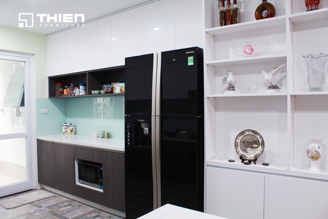 Thi công tủ bếp Laminate Nhật